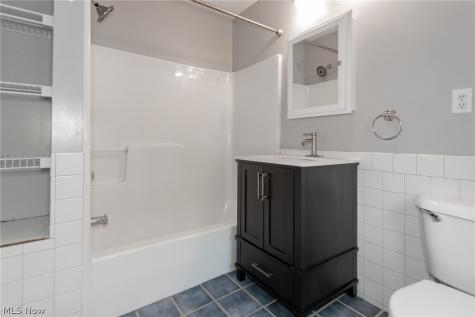 11024 Detroit Avenue Cleveland OH 44102