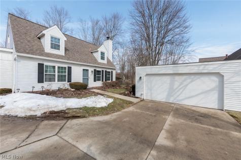 2217 Heather Lane Twinsburg OH 44087
