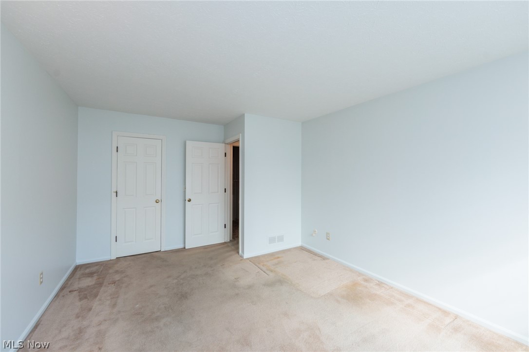 2217 Heather Lane Twinsburg OH 44087