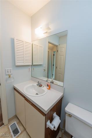 2217 Heather Lane Twinsburg OH 44087
