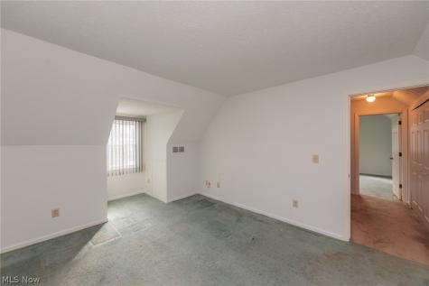 2217 Heather Lane Twinsburg OH 44087