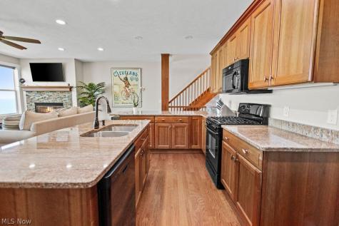 106 Larimar Drive Willowick OH 44095