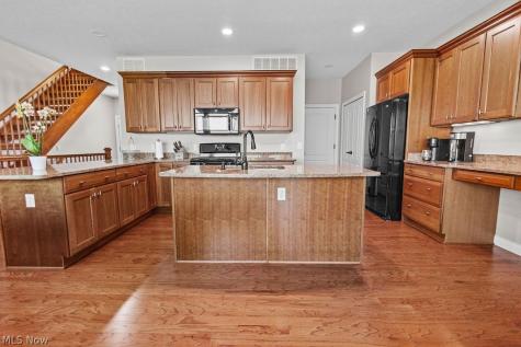 106 Larimar Drive Willowick OH 44095