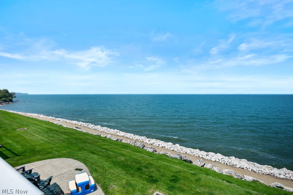 106 Larimar Drive Willowick OH 44095