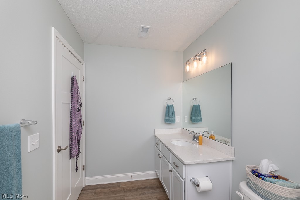 671 Treadway Boulevard Sheffield Lake OH 44054