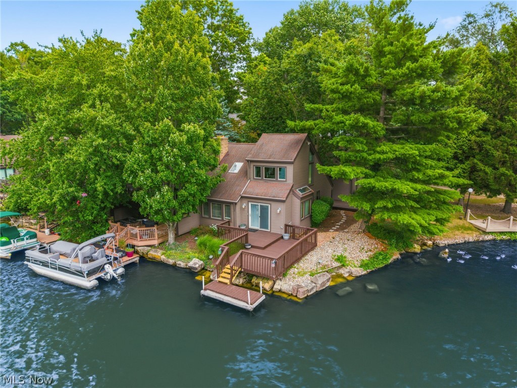 3510 Moonlight Bay Drive NW Canton OH 44708
