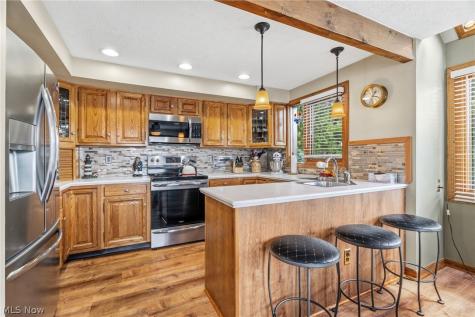 3510 Moonlight Bay Drive NW Canton OH 44708