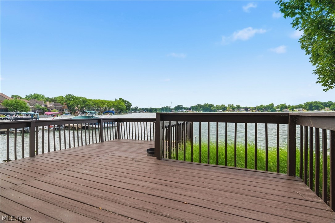 3510 Moonlight Bay Drive NW Canton OH 44708