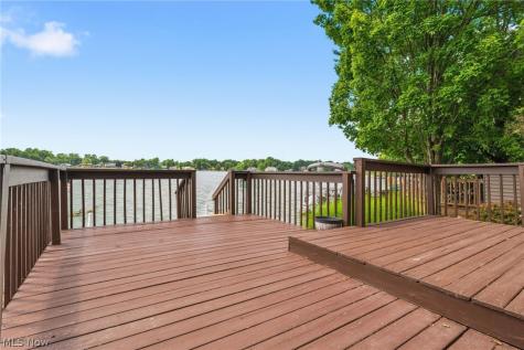 3510 Moonlight Bay Drive NW Canton OH 44708