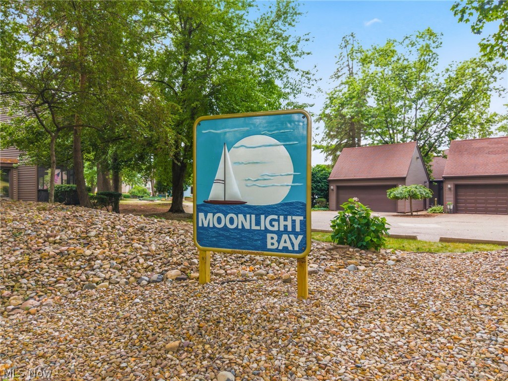 3510 Moonlight Bay Drive NW Canton OH 44708
