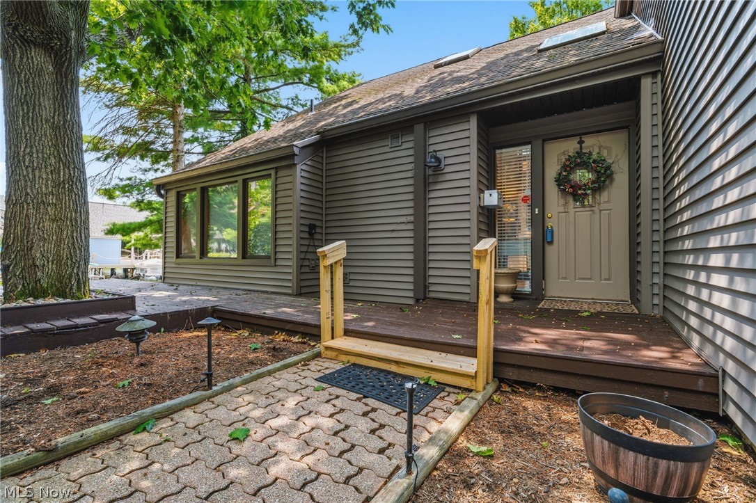 3510 Moonlight Bay Drive NW Canton OH 44708