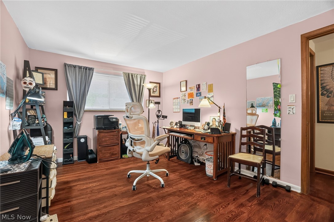 27651 Lake Shore Boulevard Euclid OH 44132
