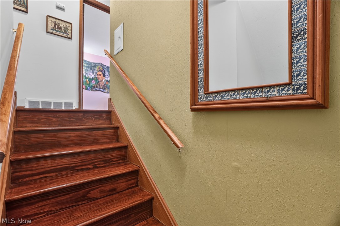 27651 Lake Shore Boulevard Euclid OH 44132