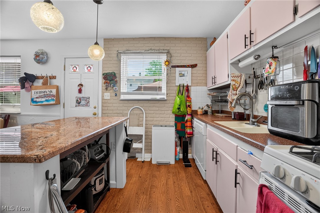27651 Lake Shore Boulevard Euclid OH 44132