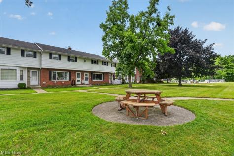 27651 Lake Shore Boulevard Euclid OH 44132