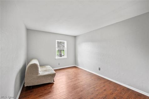 6930 Carriage Hill Drive Brecksville OH 44141