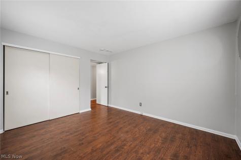 6930 Carriage Hill Drive Brecksville OH 44141