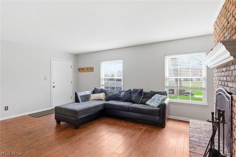 6930 Carriage Hill Drive Brecksville OH 44141