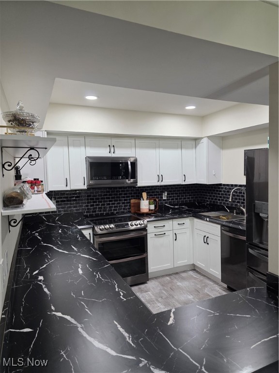 22958 Maple Ridge Road North Olmsted OH 44070