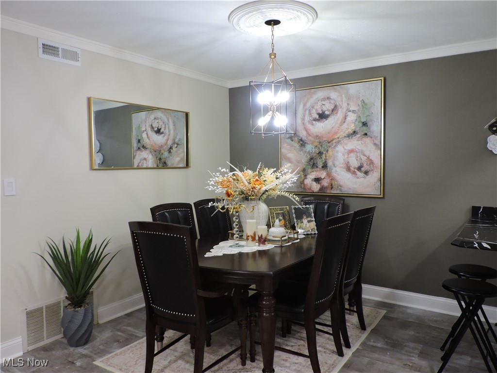 22958 Maple Ridge Road North Olmsted OH 44070