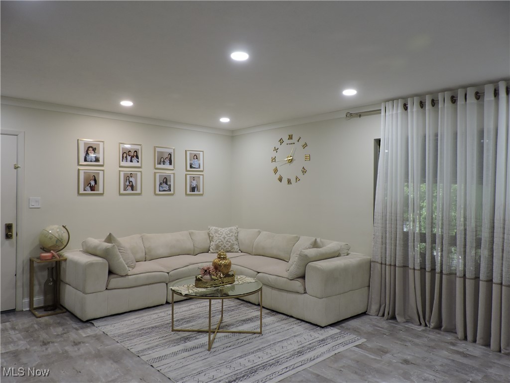 22958 Maple Ridge Road North Olmsted OH 44070