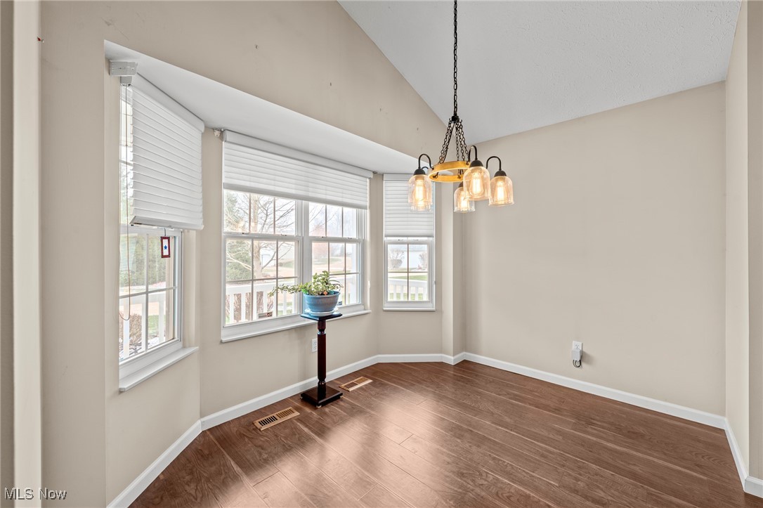 55 Bridgewater Lane Northfield OH 44067