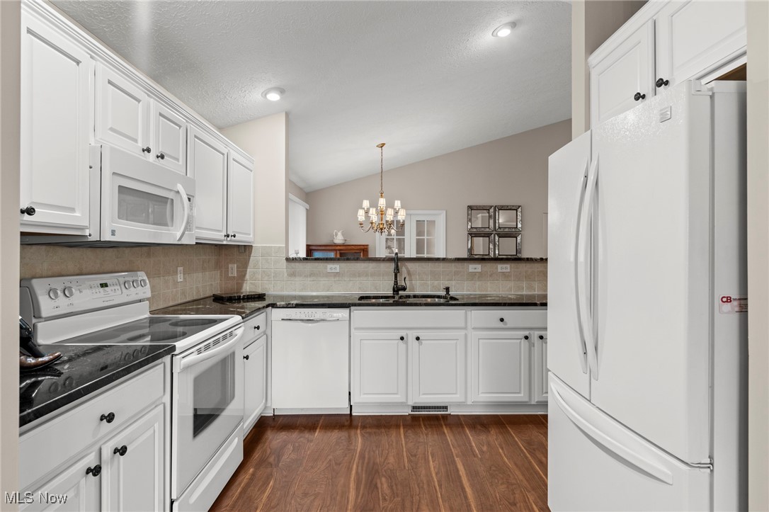 55 Bridgewater Lane Northfield OH 44067