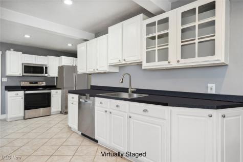 3394 Wooster Road Rocky River OH 44116