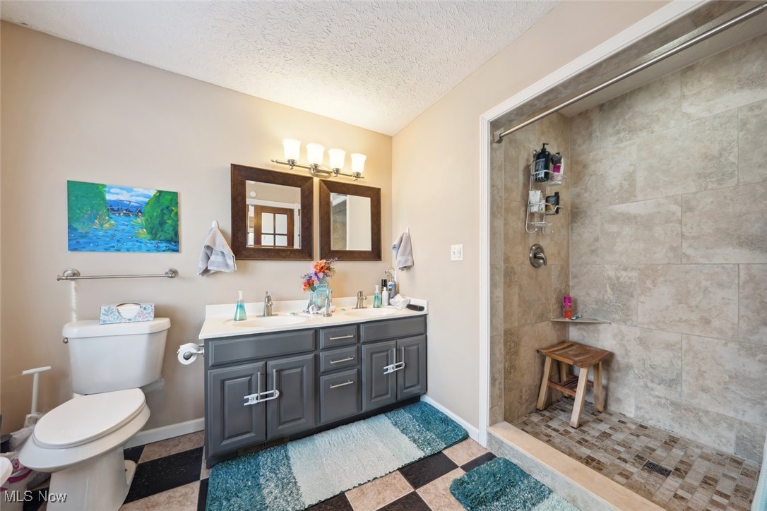 3394 Wooster Road Rocky River OH 44116