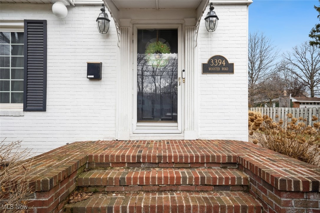 3394 Wooster Road Rocky River OH 44116