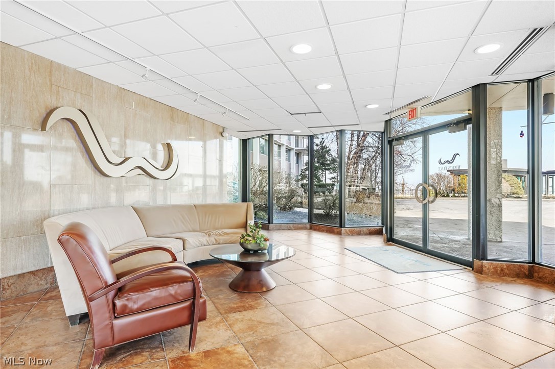 12700 Lake Avenue Lakewood OH 44107