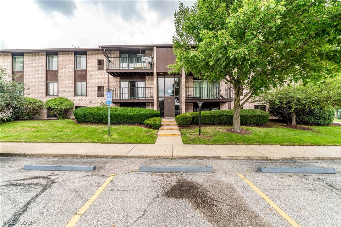 16340 Heather Lane Middleburg Heights OH 44130
