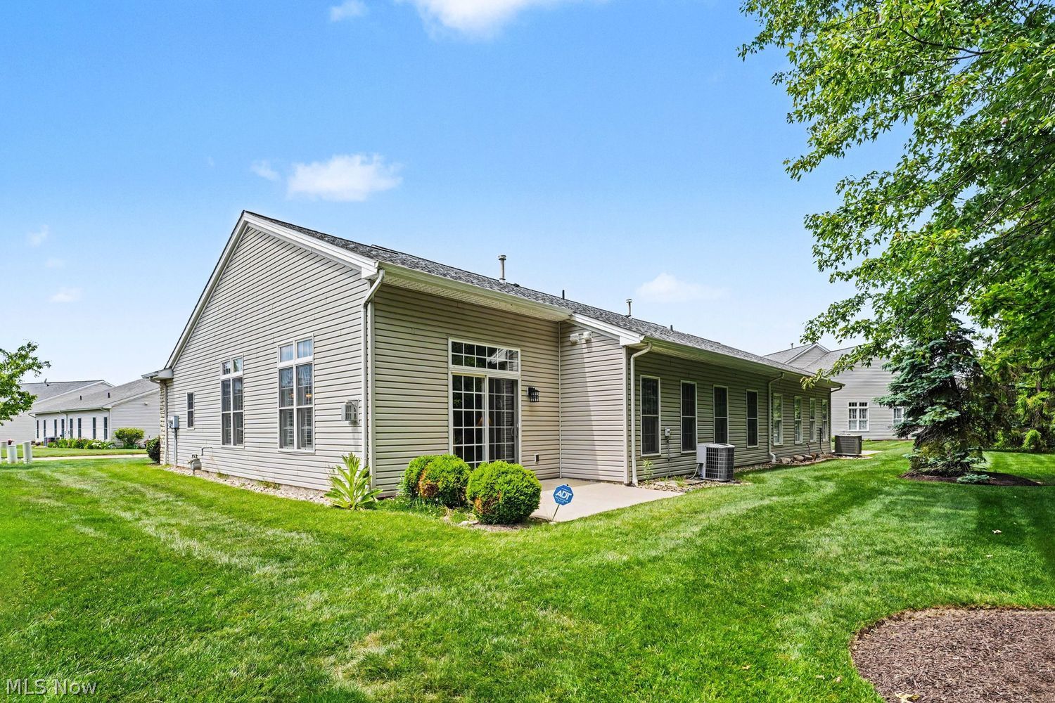 1381 E Cross Creek Drive Willoughby OH 44094