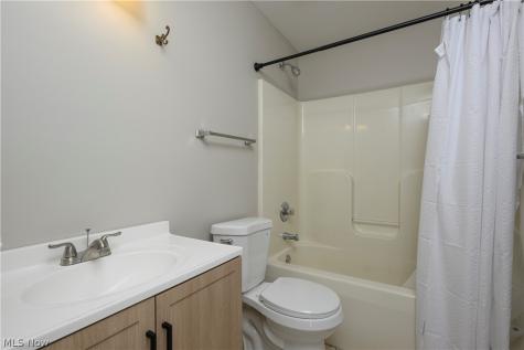 3800 Rosemont Boulevard Fairlawn OH 44333