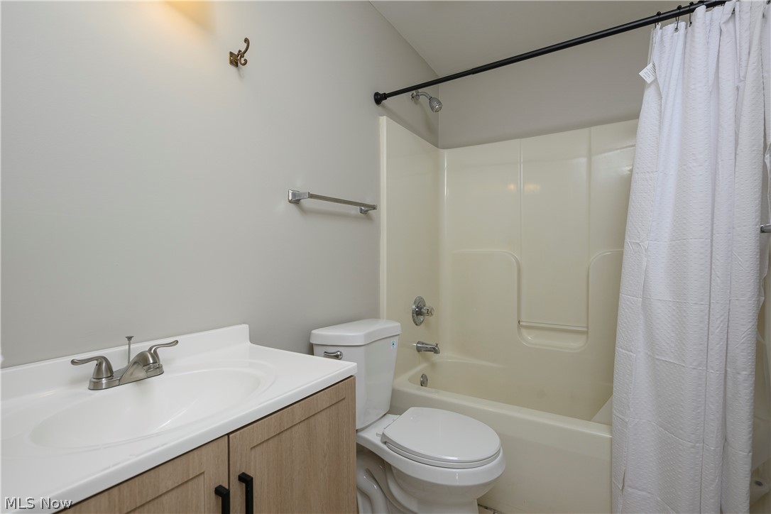 3800 Rosemont Boulevard Fairlawn OH 44333