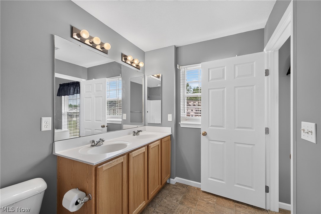 934 Tradewinds Cove Painesville OH 44077