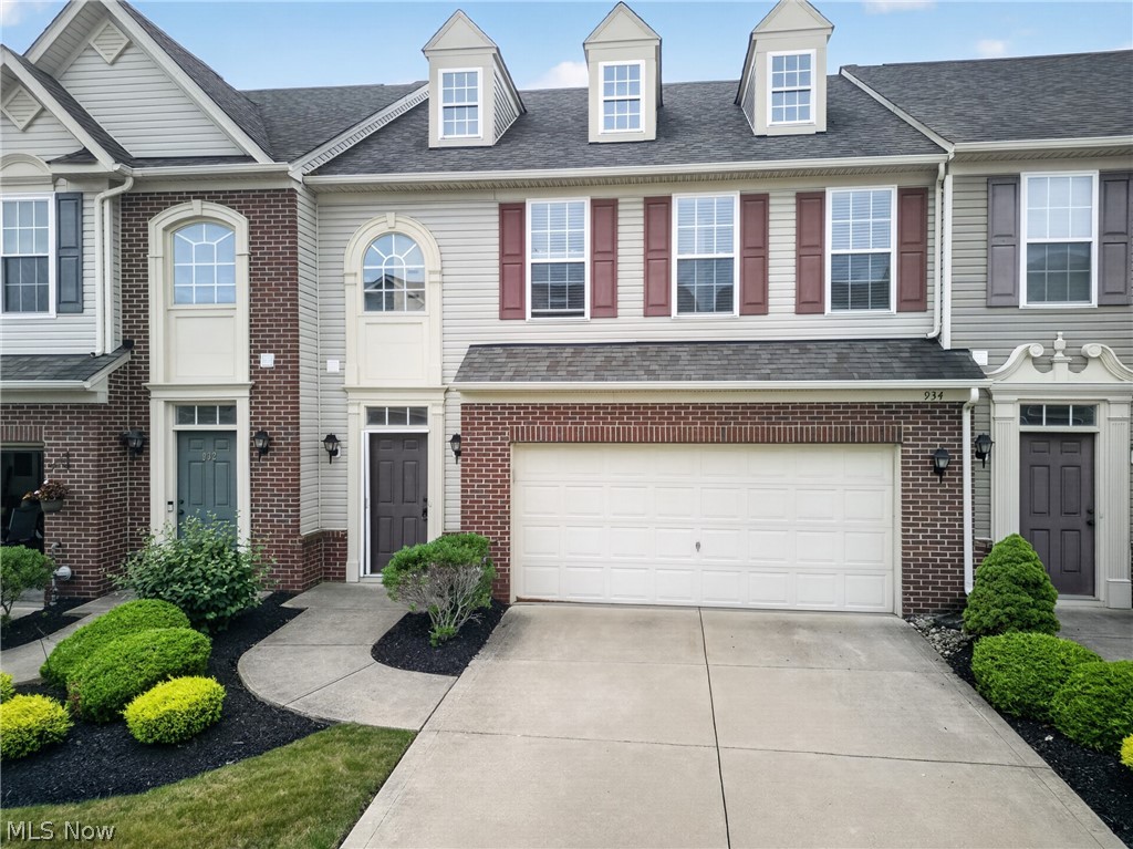 934 Tradewinds Cove Painesville OH 44077