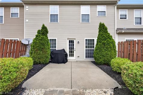 934 Tradewinds Cove Painesville OH 44077