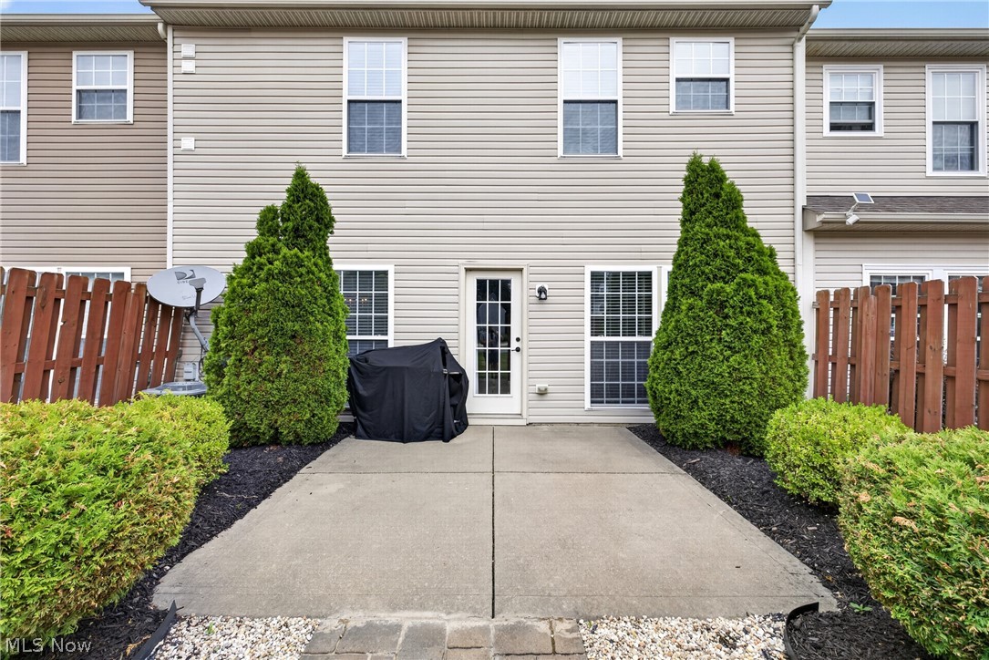 934 Tradewinds Cove Painesville OH 44077