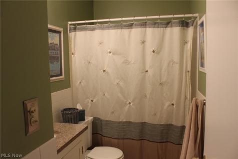 2109 Wooster Road Rocky River OH 44116