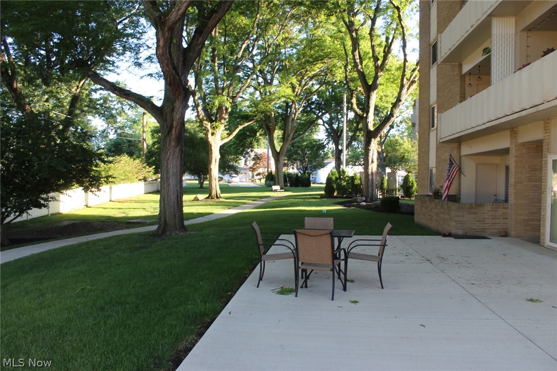 2109 Wooster Road Rocky River OH 44116