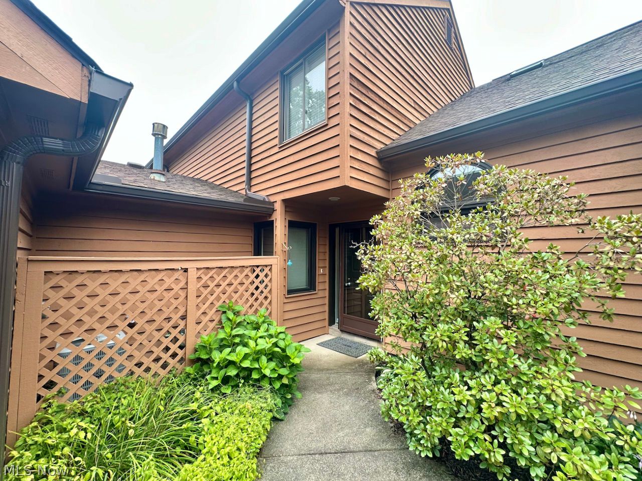 7468 Millrace Lane Sagamore Hills OH 44067