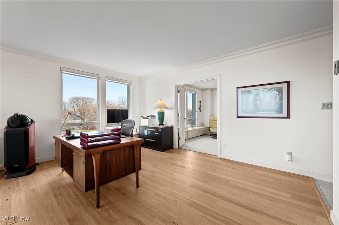 2 Bratenahl Place Bratenahl OH 44108