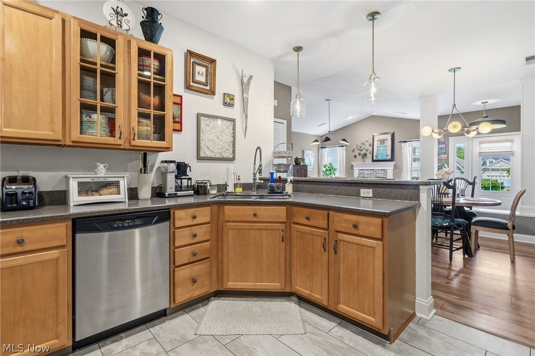 4430 Forest Glen Avenue NW Massillon OH 44647
