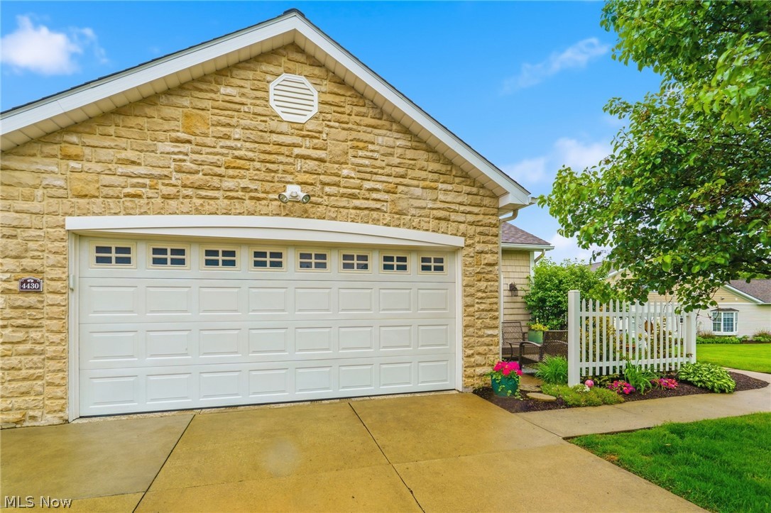 4430 Forest Glen Avenue NW Massillon OH 44647