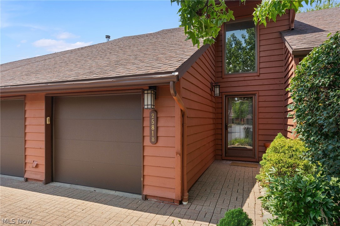 25818 Fairmount Boulevard Beachwood OH 44122
