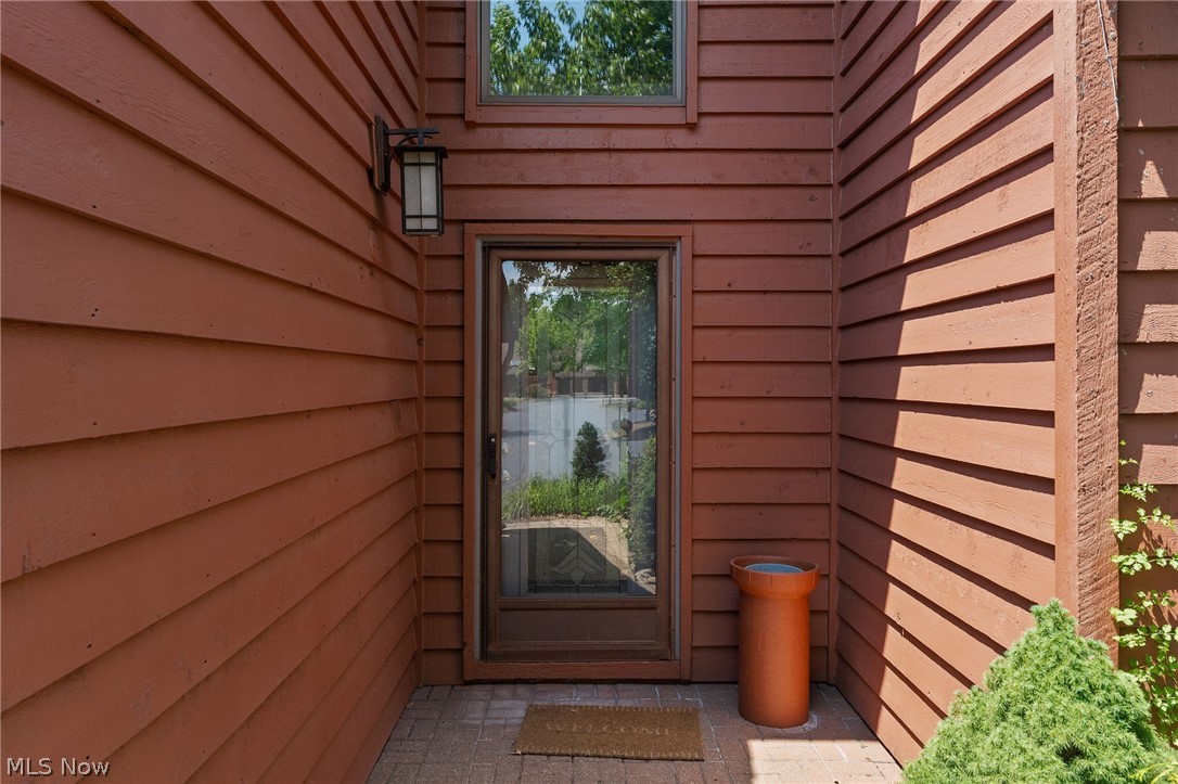 25818 Fairmount Boulevard Beachwood OH 44122