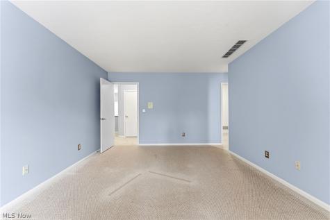 25818 Fairmount Boulevard Beachwood OH 44122