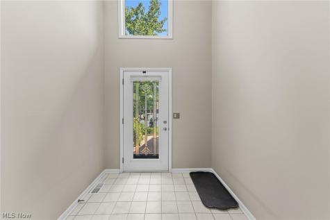 25818 Fairmount Boulevard Beachwood OH 44122