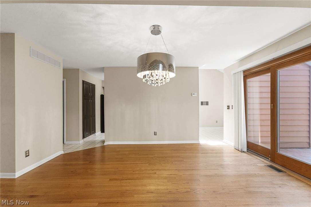 25818 Fairmount Boulevard Beachwood OH 44122